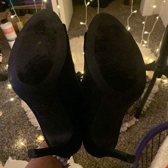 Like New‼️Liliana Peep Toe Booties 🎀 - Picture 4 of 4